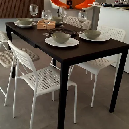 Apartment With Two In The Center Of Málaga